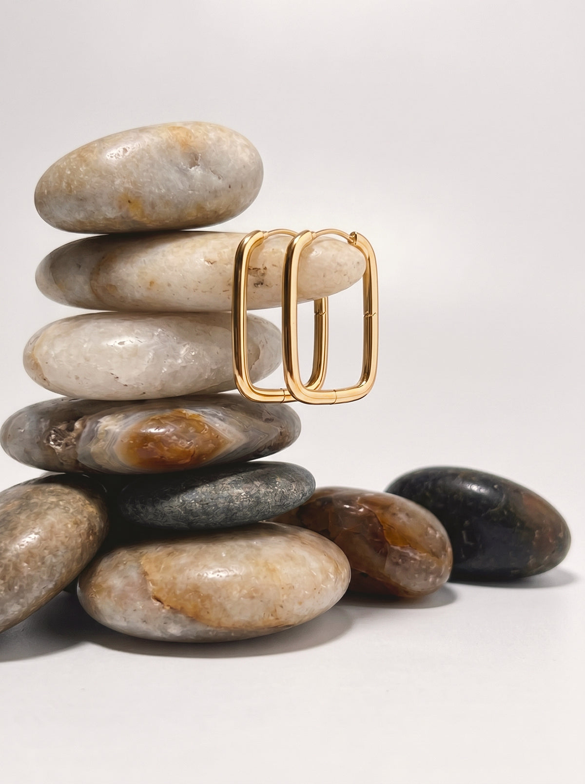Contour Link Hoops